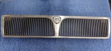 Mascherina griglia anteriore originale per Lancia Delta LX, GT, HF.  [725.26]