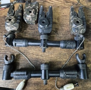 Fox Mini Micron X RARE CAMO Bite Alarm x2 1x Black.Camo Reciever +QR BuzzBars