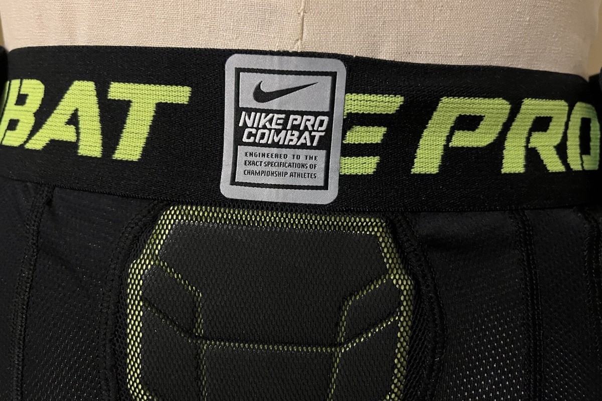 NIKE PRO COMBAT BLACK GREEN COMPRESSION HYPERSTRONG FOOTBALL