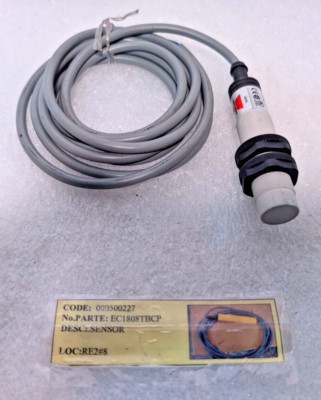 Carlo Gavazzi Electromatic EC1808TBCP Capacitive Proximity Switch, new old stock