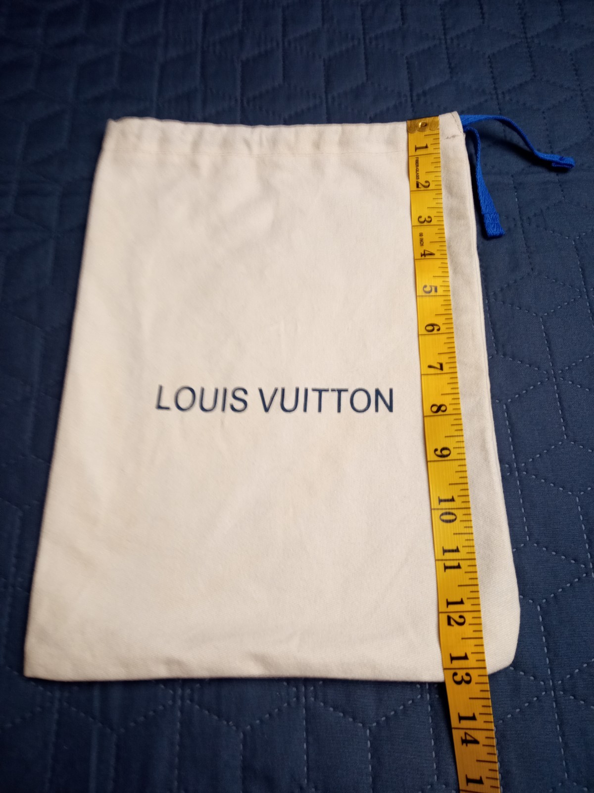 Auth Louis Vuitton Dust Bag 13''x9.5'' thumbnail 2