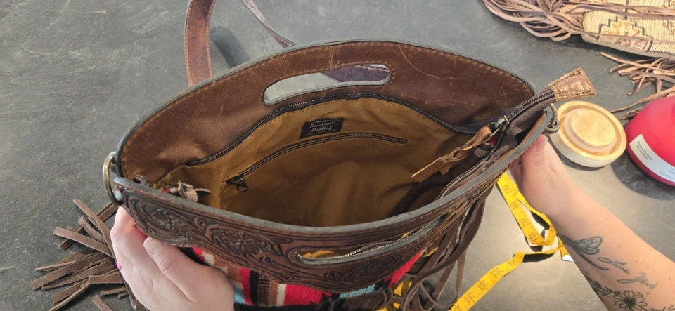 Bolso Bandolera Bolso de Hombro AD American Darling Western Tooled Sillín Manta Foto 4 de 4