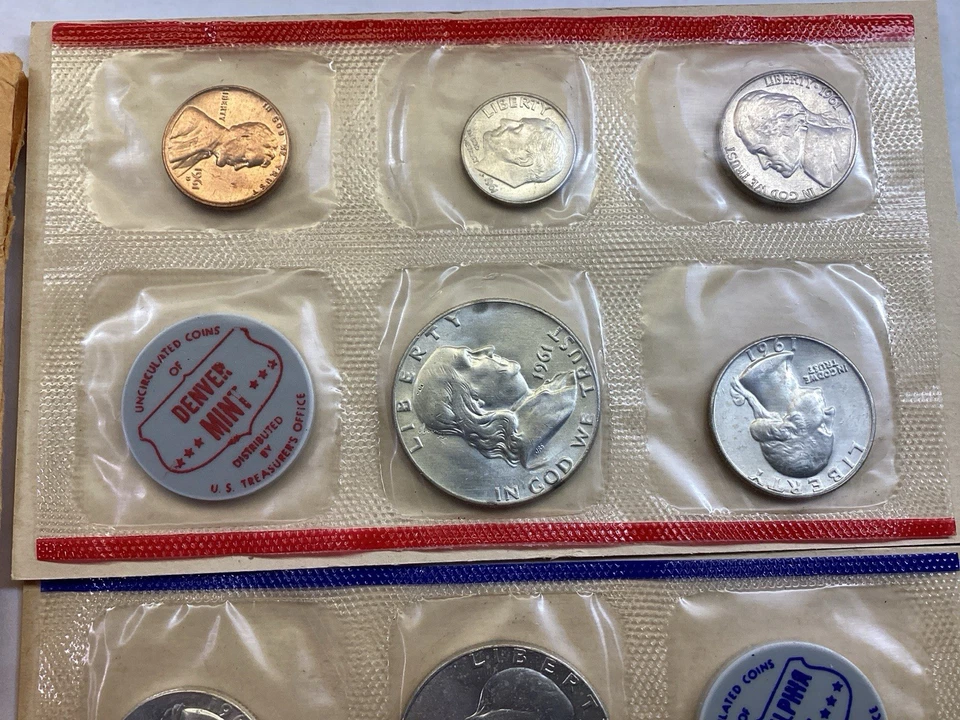 1961 P&D Uncirculated US Mint Silver Set with Original Packaging 091125 36uk - Image 3 of 4