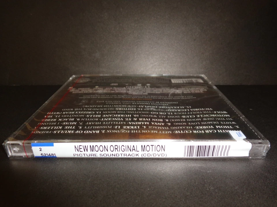TWILIGHT SAGA NEW MOON Soundtrack-Rare NEW Target Excl CD w/Bonus DVD--CD & DVD - Image 4 of 4