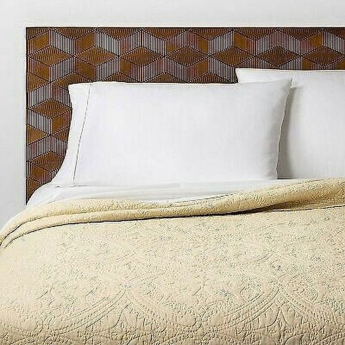 Opalhouse Medallion Stitched Quilt King Quilt - Off White - Cream NEW