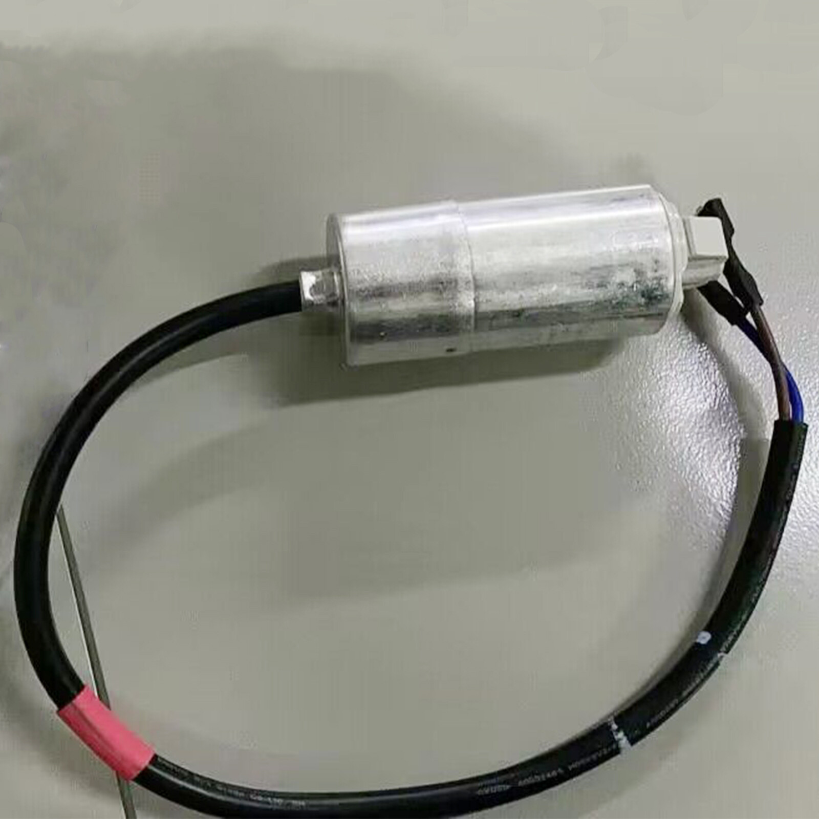 Starter + 4uF Kondensator Für Haier Kühlschrank – TY-QZ-109 Mit Überlastschutz | Einfacher Austausch, Kompatibel Mit Verschiedenen Kompressoren
