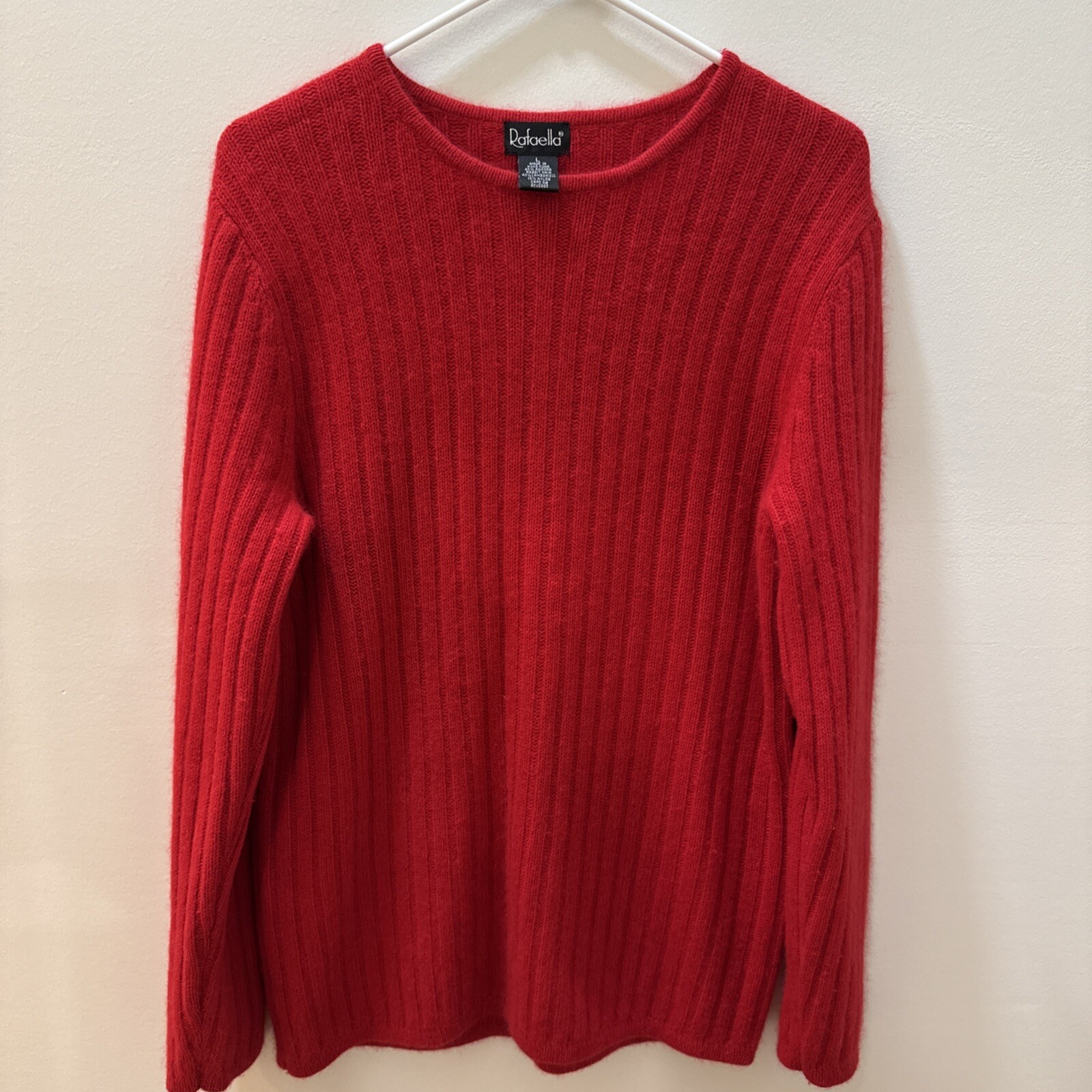 Vintage Rafaella Red Pullover Sweater Size L Angora Rabbit & Lambswool Hong Kong