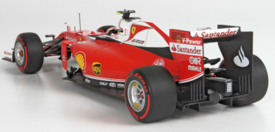 Miniature Burago de la FERRARI SF16-H F1 Kimi Raikkonen 2016