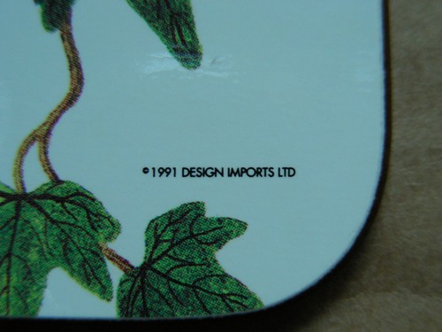 (JUEGO DE 5) DISEÑO IMPORTACIONES LTD 1991 HOJAS Y BAYAS MONTAÑAS RUSAS CON BASES DE CORCHO - Imagen 4 de 4