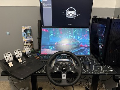 Logitech G920 Driving Force Racing Wheel Pedals & Shifter Bundle for Xbox and PC