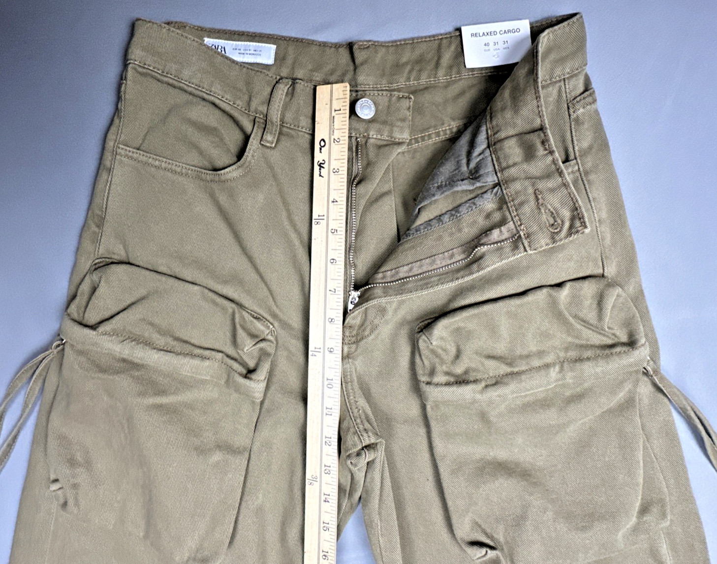 Zara Men’s Relaxed Cargo Pants Size 31 Khaki Olive Pockets Wide Legs Baggy NWT image 4