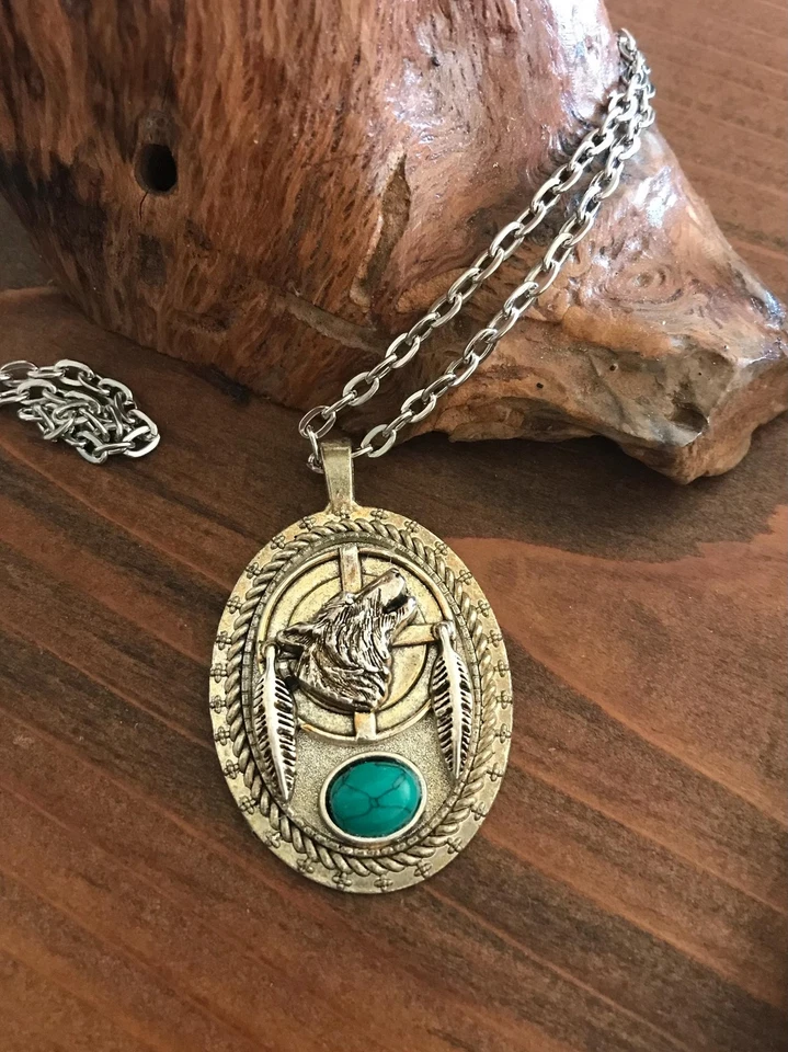 Collar Colgante Lobo | Lobo Aullador Hombre o Mujer Piedra Sintética Foto 4 de 4