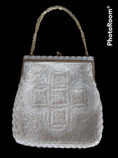 Vtg White Beaded Kiss Clasp Mother of Pearl Purse Cocktail Handbag Wedding