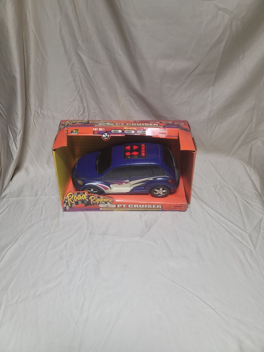 2001 TOY STATE ROAD RIPPERS - RED CHRYSLER PT CRUISER - NOS 2001 TOY STATE ROAD RIPPERS - RED CHRYSLER PT CRUISER - NOS