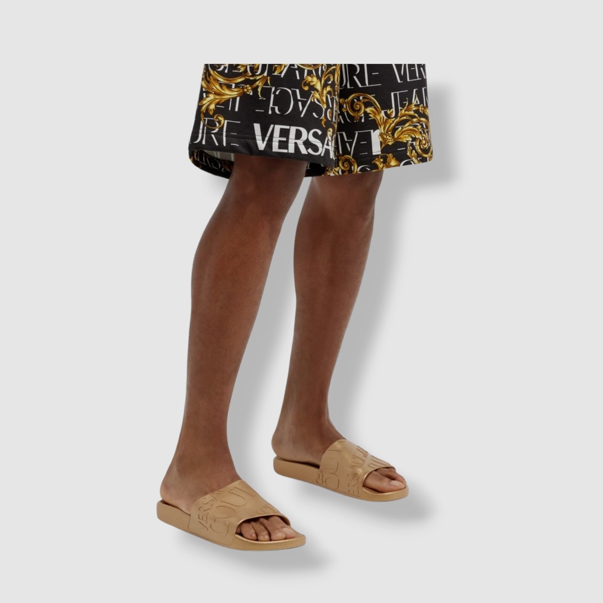 NEW VERSACE JEANS COUTURE Men display picture 3