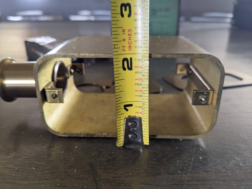NOS ANTIQUE RUSSELL & STOLL NY Solid Brass 2 Sided Receptacle Outlet Floor 2666G - Picture 9 of 18