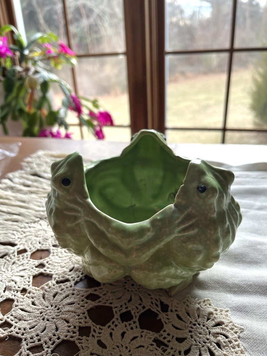 RARE Vintage 1930s Frog Vase Japan Three 3 Dancing Hugging Frogs