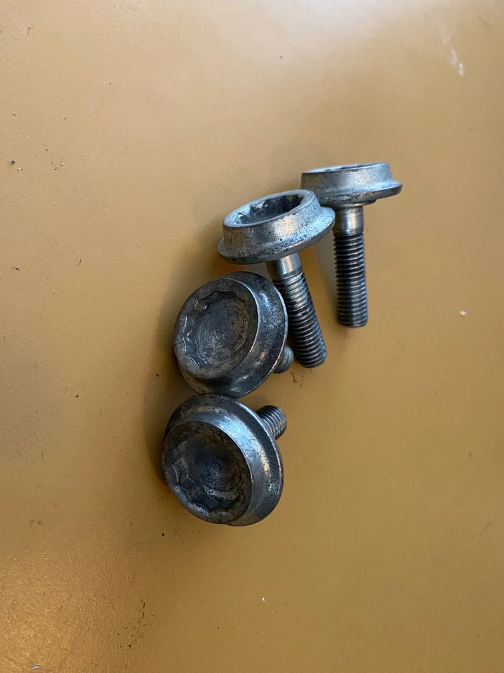 Ducati Multistrada 1200 rear frame plate bolts set of 4 - Imagem 4 de 4