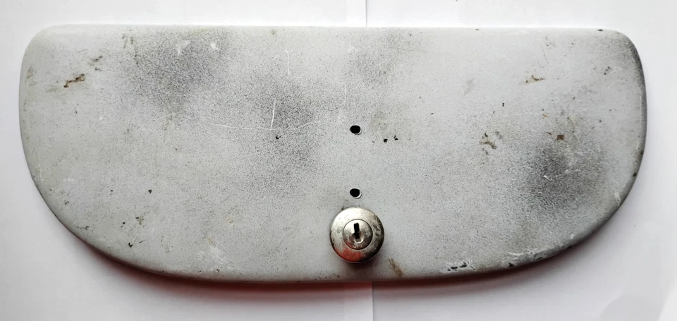 Puerta de guantera Hudson/Terraplane 1934 usada con cerradura Foto 2 de 4