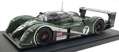Autoart 1/18 Scale Diecast 80353 - Bentley Speed 8 Le Mans 2003 Winner Signed