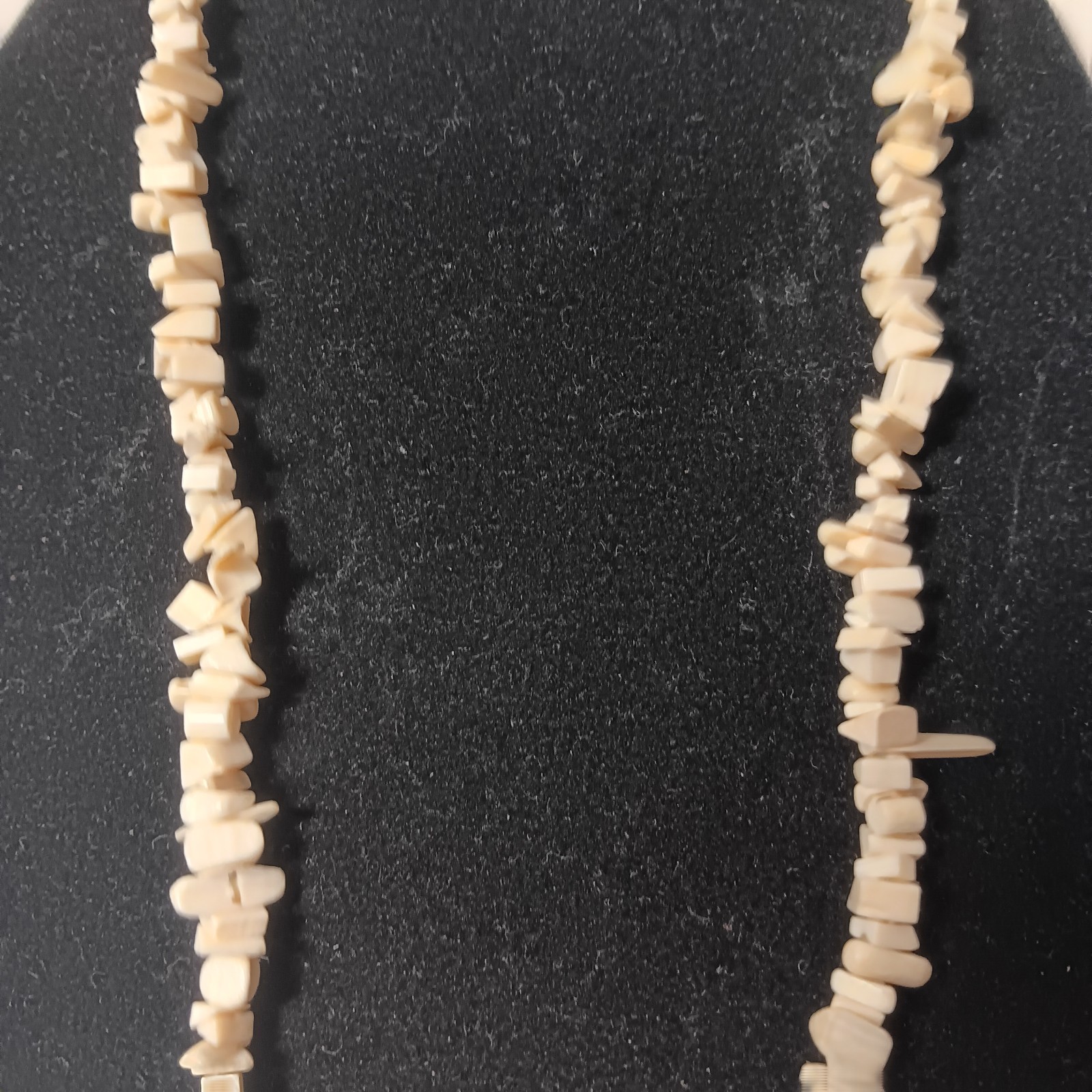 Carved Shell Flower Necklace Fixed Loop Boho Cost… - image 5