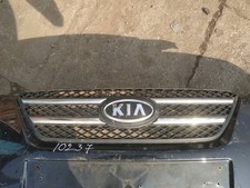 Calandre Kia CEED