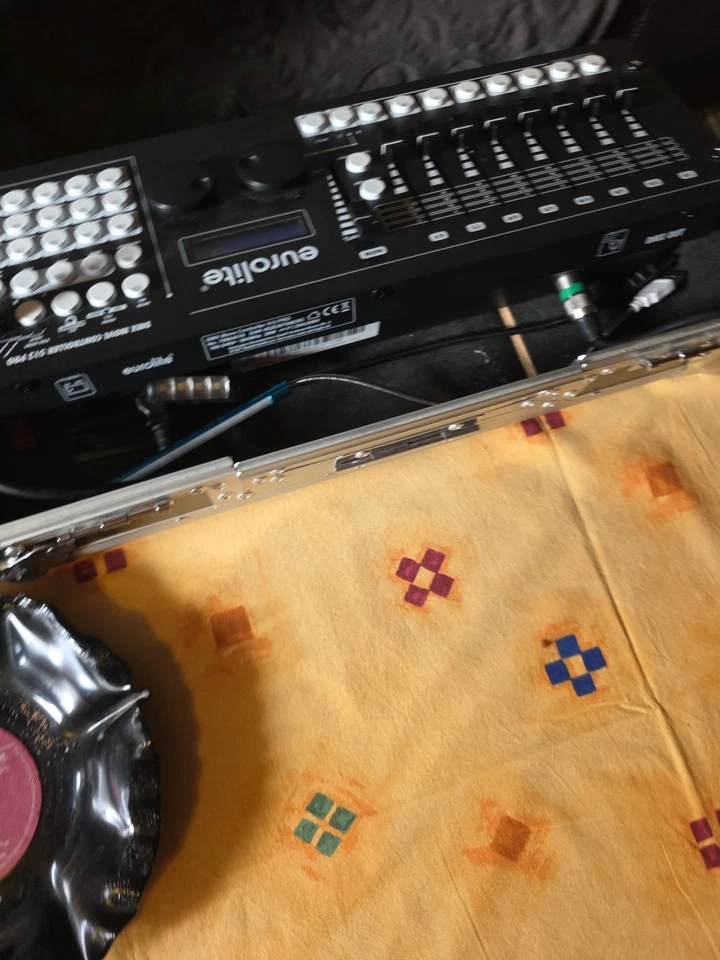 Eurolite DMX Move Control 512 Pro Controller mit Case - Bild 2 von 4