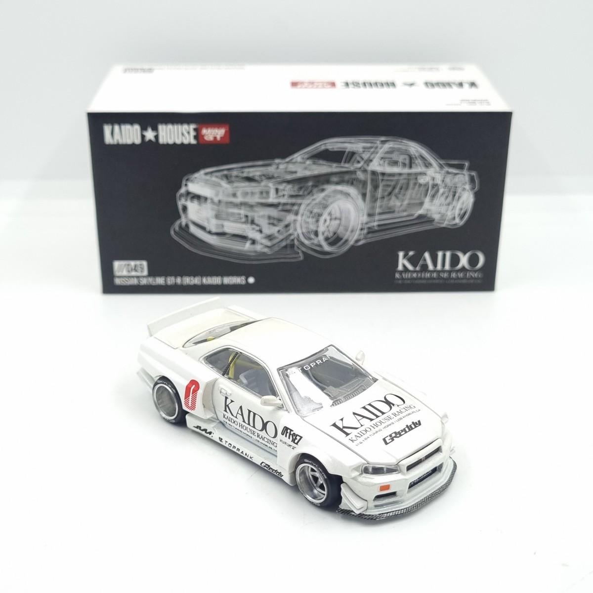 Mini GT Kaido House Nissan Skyline GT-T R34 Kaido Works V2 White