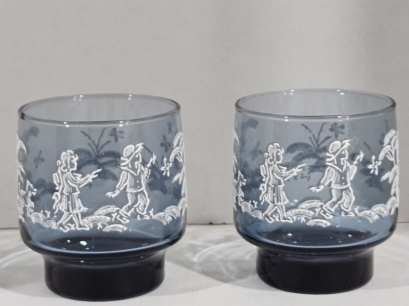 Vintage~Libbey~2 Juice Glasses~8-Ounce ~ Blue ~ White Embossed ~ Mary Gregory