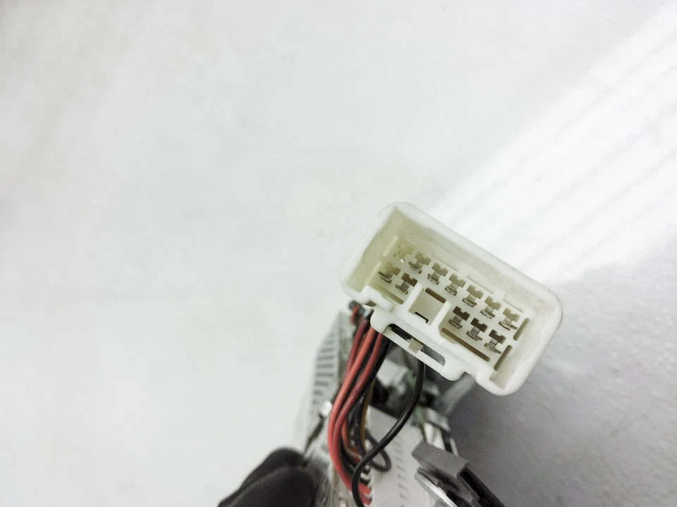 Módulo de control amplificador de audio Mazda Miata 2004 2005 computadora Ne03-66-92Za Foto 2 de 4