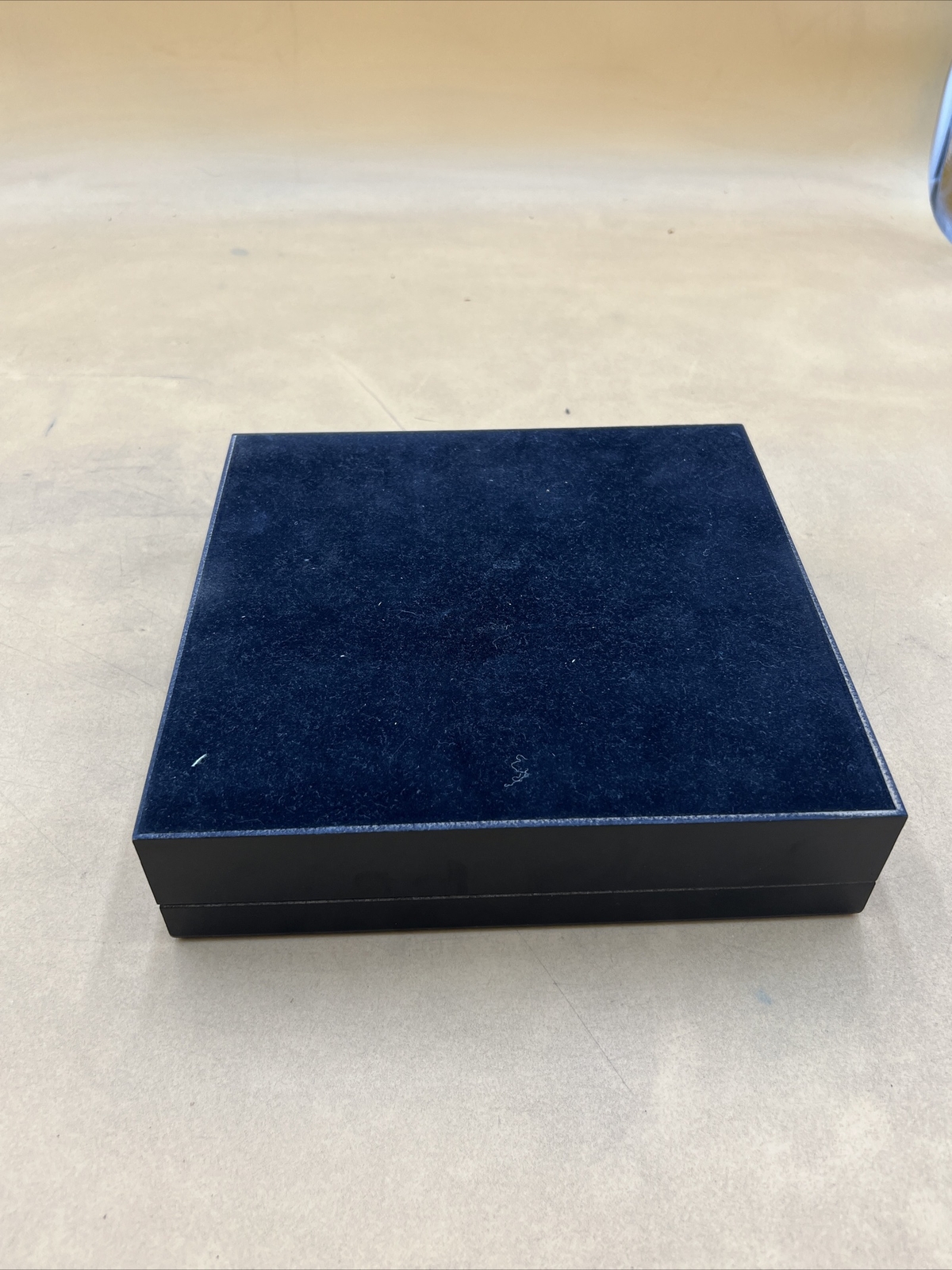 MASERATI TROFEO LEVANTE PRESS BOX WITH CHIAVE USB 16 GB TECHNICAL DOCUMENT