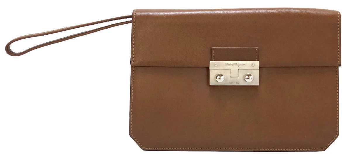 Ferragamo wristlet hotsell clutch