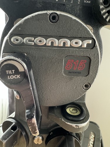 Fluid Head O’Connor 515 with Aluminum Tripod 35 And The Original Soft Bag - Photo 2 sur 11