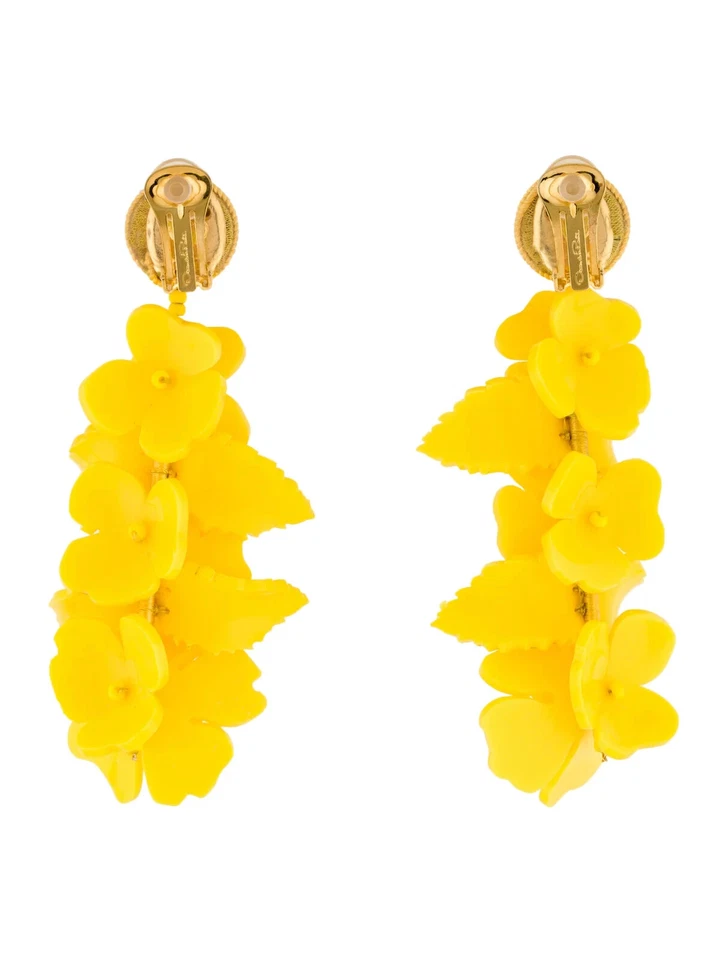 Pendientes Oscar de la Renta Flores Escaladas Gota Resina Amarilla Clip Gripoix Foto 3 de 4