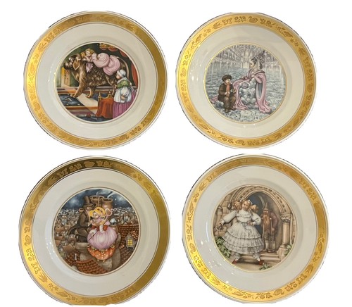 4 Royal Copenhagen 1975 Hans Christian Andersen Fairytale gold Trim Plates FRSHP - Picture 3 of 19