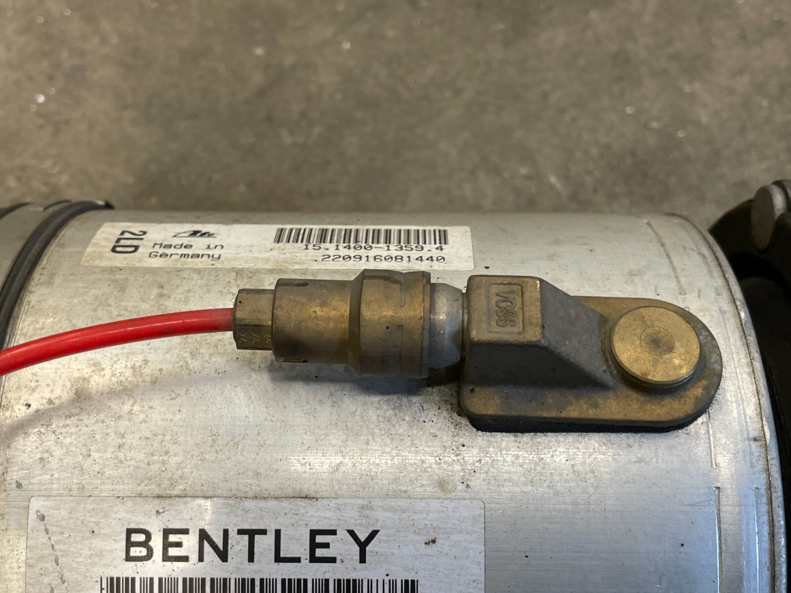 2003-2007 Bentley Continental GT Front Left Shock Strut Absorber AWD 1577 OEM