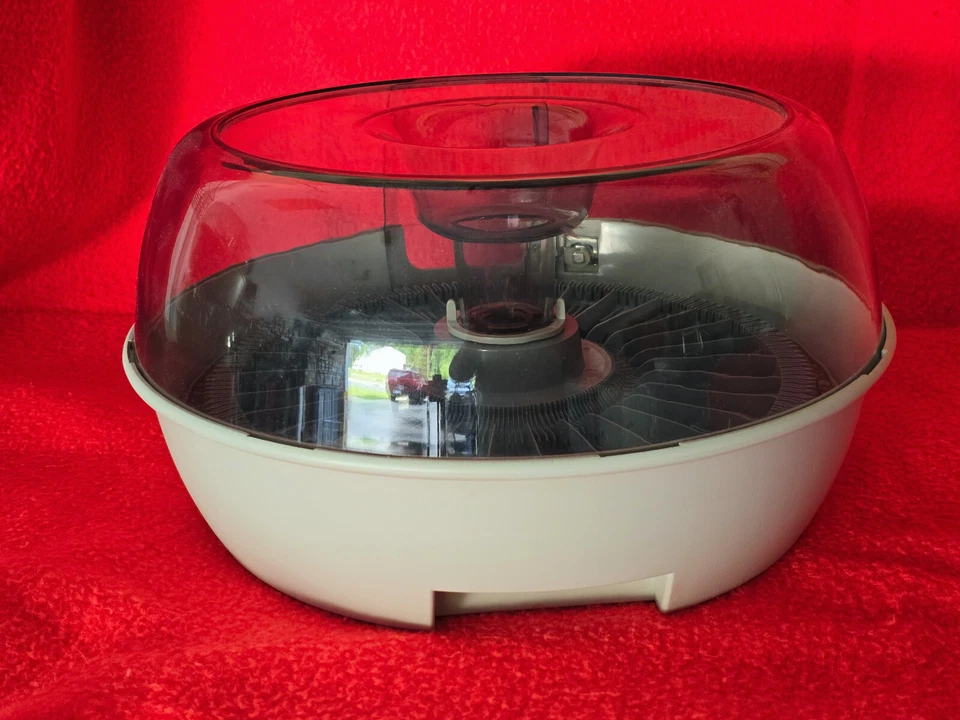 Dacal DC-101 CD Library -  Carousel Holds 150 CDs - Image 2 of 4