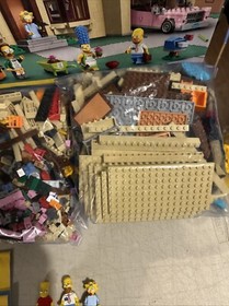 LEGO Simpsons House # 71006 Near Complete Boxed 99.9 Percent Complete