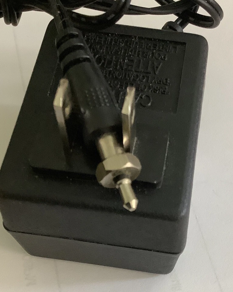 DU-Bro Kwik-Klip III Genuine Output 1.5 V 125mA Power Supply Adapter - Image 4 of 4