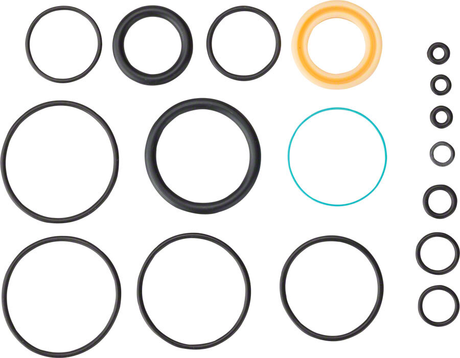 Комплект уплотнений заднего амортизатора FOX - RC4 RC2 4790₽