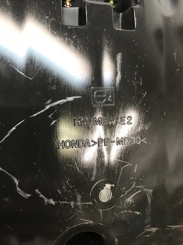 PIEZA CUBIERTA FILTRO AIRE HONDA CBR600 F4 2001-2006 # 17231-MBW-D21 Foto 4 de 4