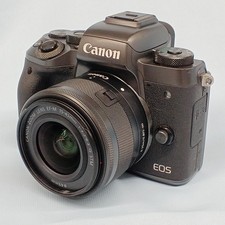 CANON EOS M5 15-45 IS STM Lens Kit Mirrorless SLR Camera