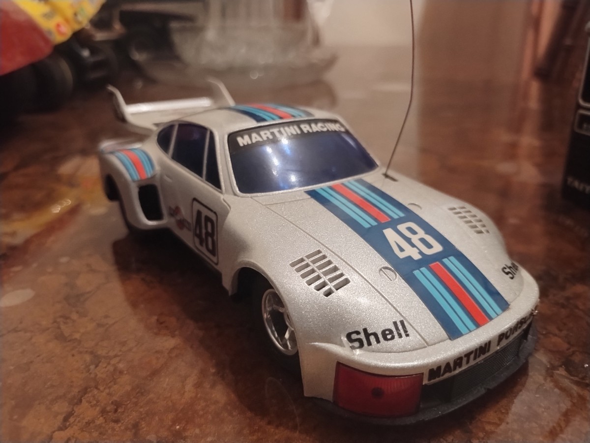 Vintage Taiyo Radio Racer Porsche 935 Turbo RC Car with remote