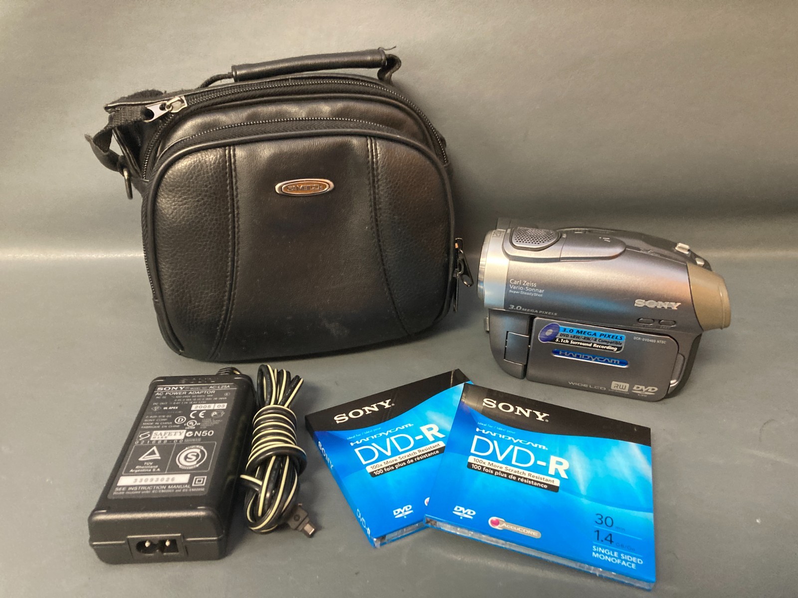 W/ Accessories (no Battery)