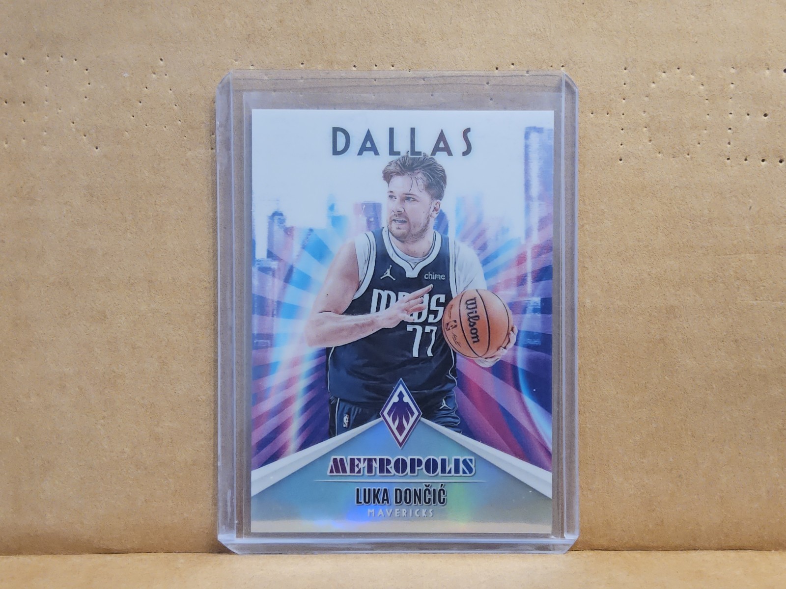 2023-24 Phoenix Luka Doncic Metropolis #3 Mavericks