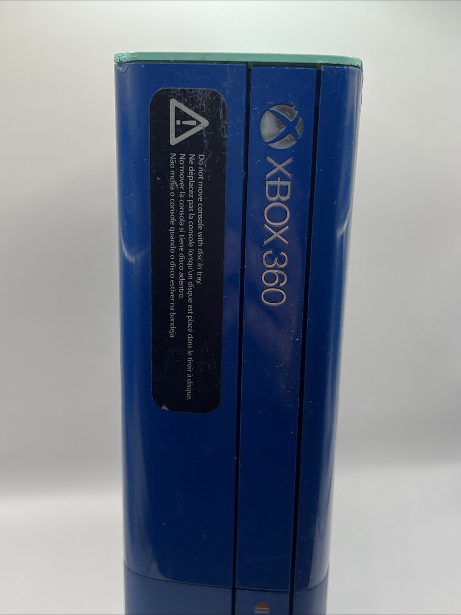 Microsoft Xbox 360 E Special Edition Call of Duty Blue Teal