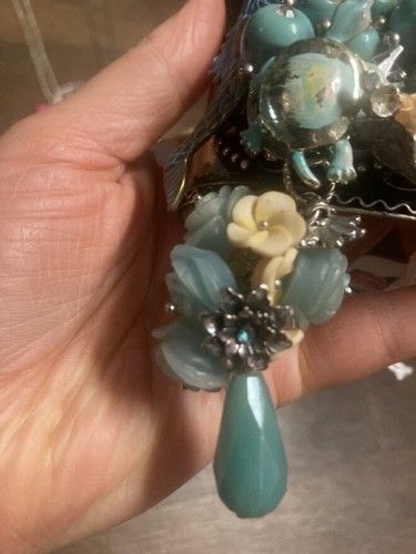 Vintage Decorative Elements Costume Jewelry Unique & Handmade Necklace Cuff Etc. - Picture 14 of 97