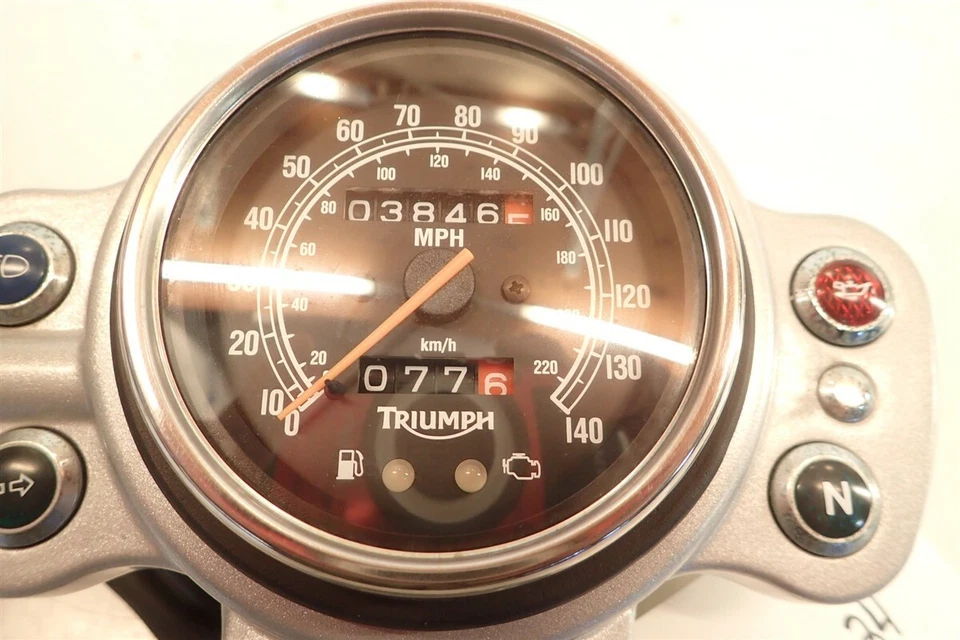 Triumph Scrambler 900 EFI speedo speed meter gauge cluster T2503155 - Image 2 of 4