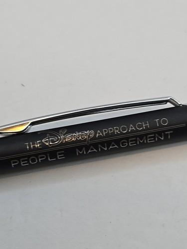Quill Disney Pen Engraved The Disney Approach To People Management In Box - Picture 8 of 14