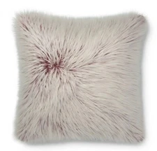 New Loloi Transitional Pillow Cover With Raspberry Finish P058P0701RA00PIL3